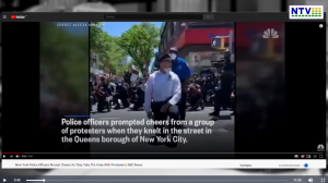 USA. Policjanci uklękli solidarnie z tłumem. Wywołuje to owacje - Agnieszka Zell