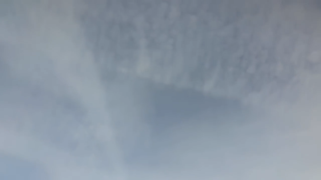 Chmury chemiczne nad Europą – zdjęcia z samolotu linii Amsterdam – Wrocław 2017